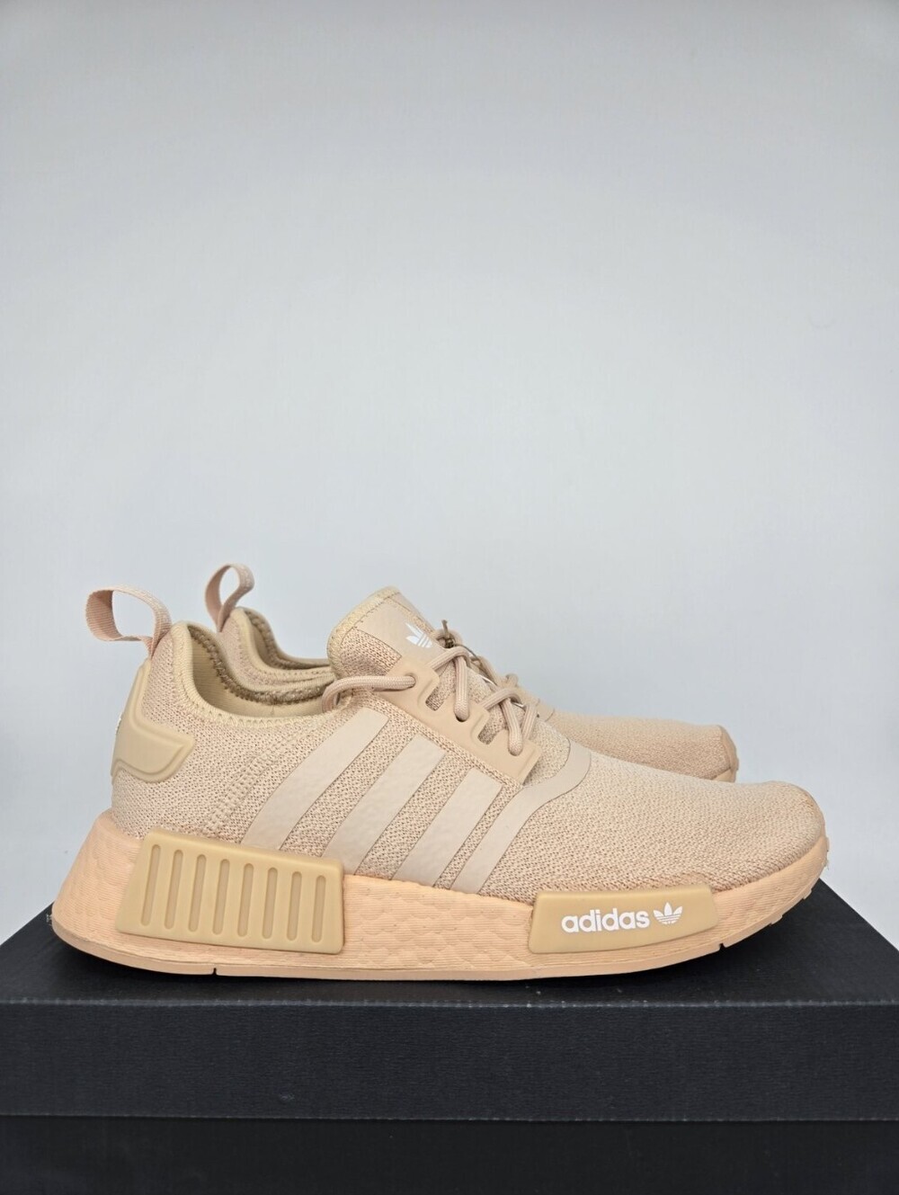 Adidas Women's NMD_R1 GZ4963 Halo Blush Shoes Size 8